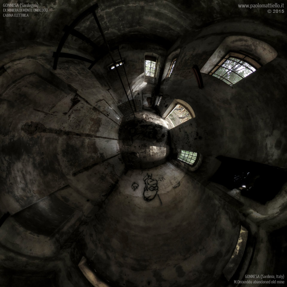 panorama stereografico stereographic - stereographic panorama - Sardegna→Gonnesa | Ex miniera di Monte Onixeddu, cabina elettrica, interno, 19.03.2015