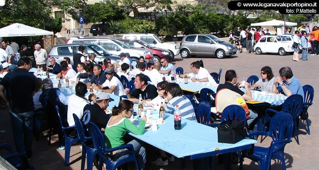 Il pranzo &egrave; servito