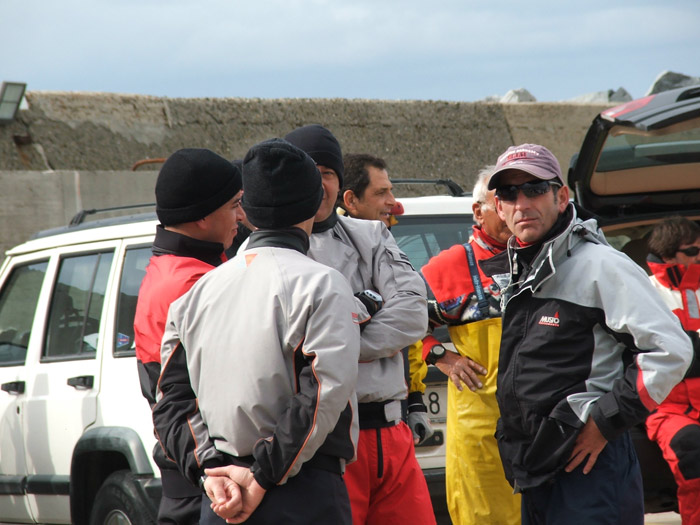 I ragazzi della Marina Militare in debriefing