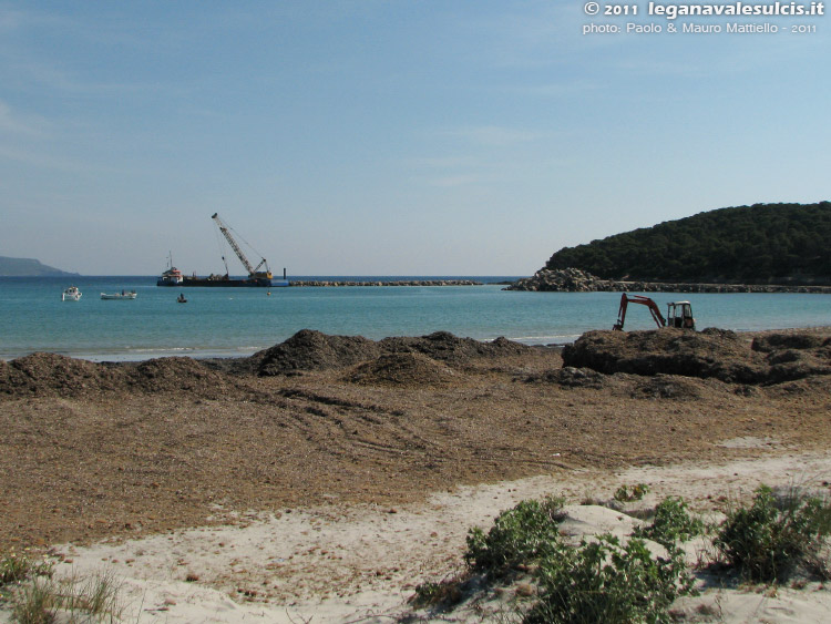 Porto Pino - lavori canale - 11.05.2011
