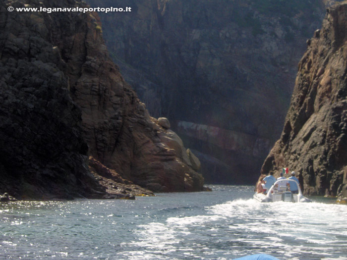 Le suggestive scogliere del sud-ovest Sardegna