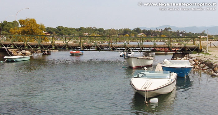 Porto Pino - Canale - 2002 - Il vecchio ponte militare