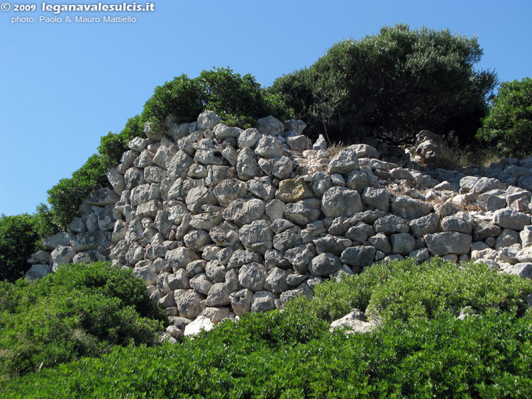 Maladroxia - Nuraghe S'Ega Marteddu