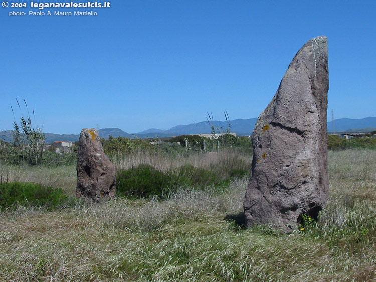 S.Antioco, menhir Su para e sa mongia