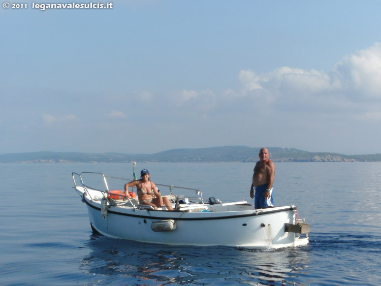 LNI Sulcis - Giovanni con la sua barca Anaconda
